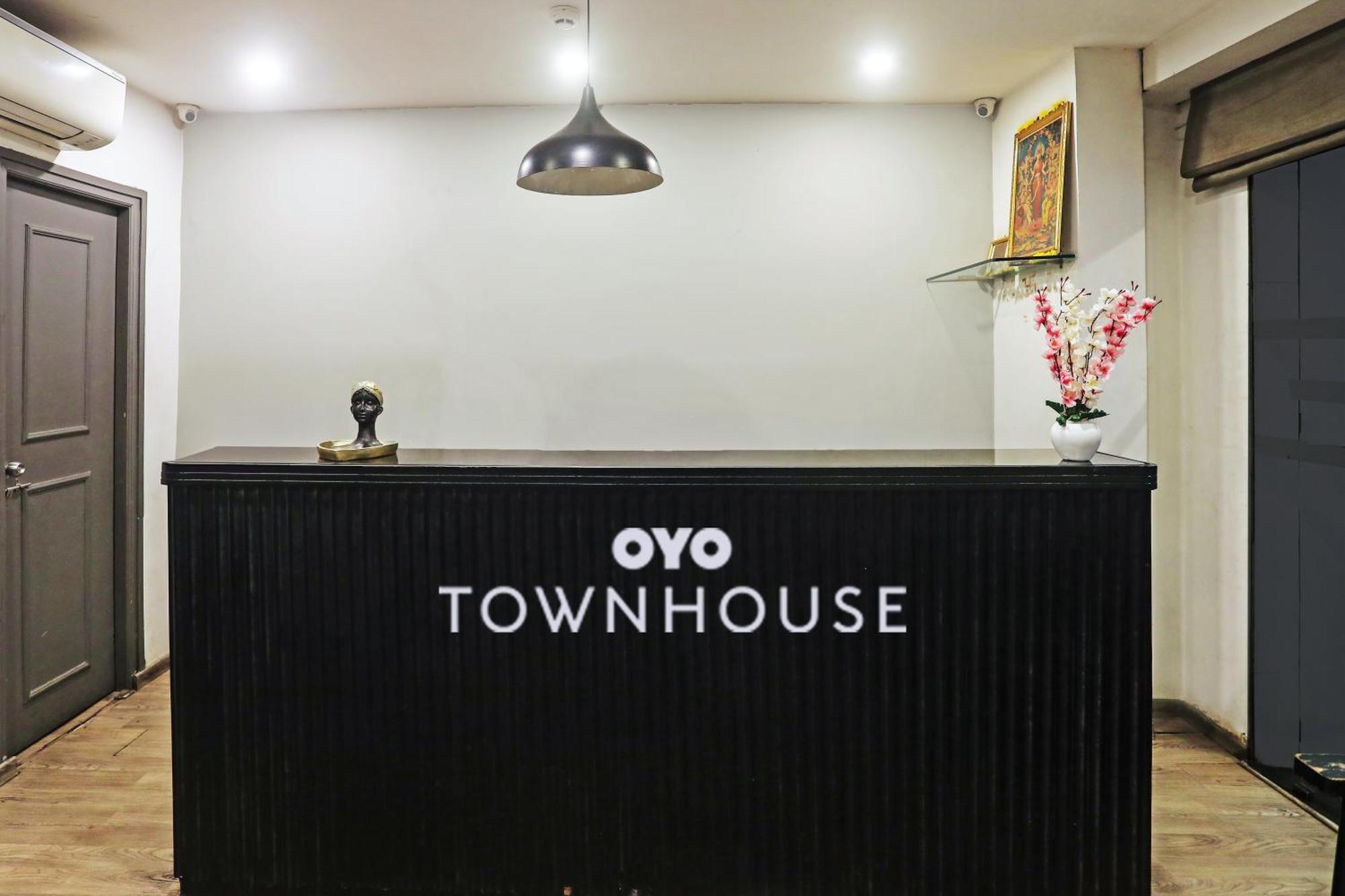 Super Townhouse Near Secunderabad Railway Station, Yashoda Hospital, Patny Centre Exterior photo